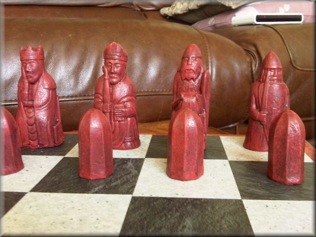 Authentic British Museum Replica Isle of Lewis Chess Set with Two Extra Queens | eBay
