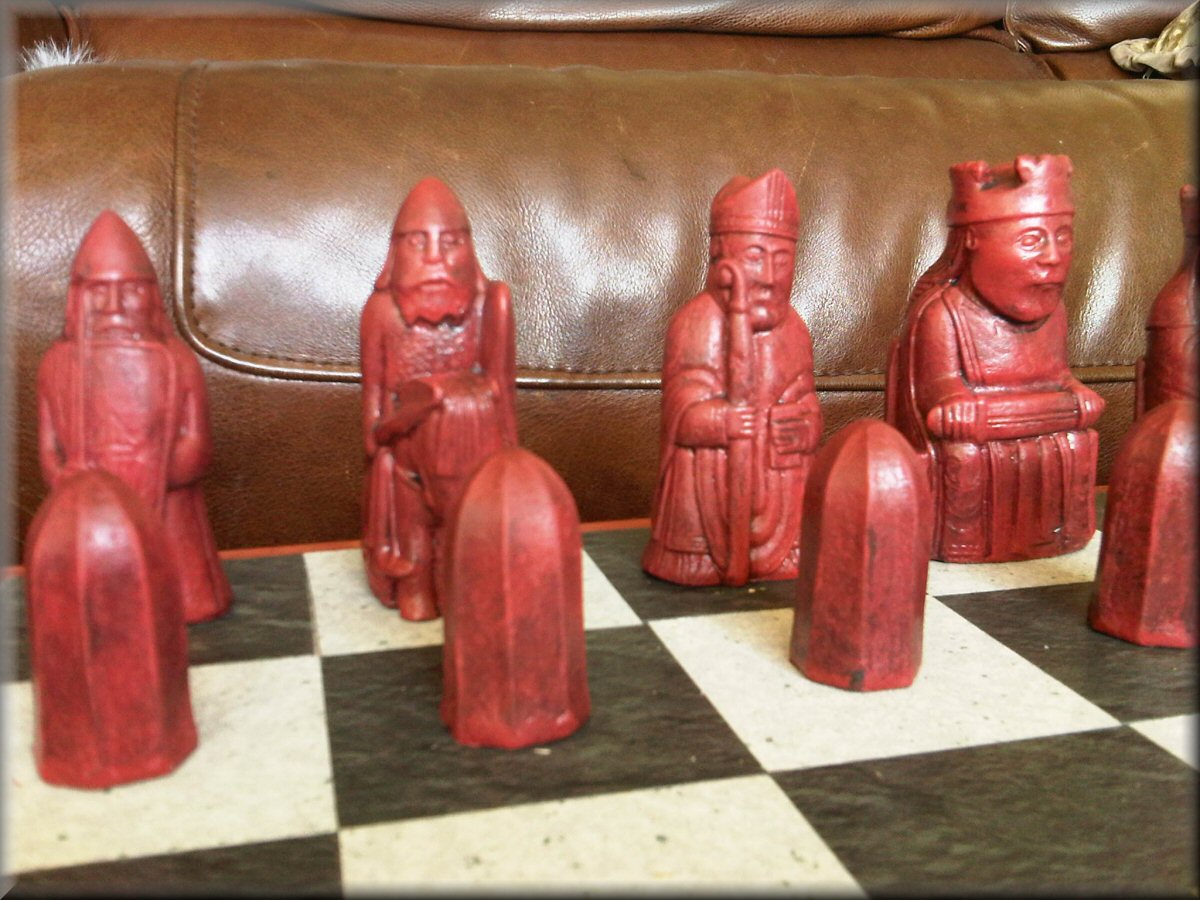 Authentic British Museum Replica Isle of Lewis Chess Set with Two Extra Queens | eBay